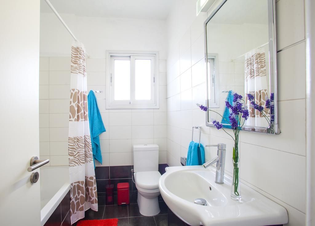 Omerou Apartment Никосия Номер фото